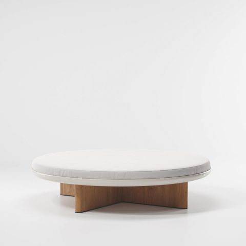 Cala Coffee Table / Cala Coffee Table Ohmm : 'cala' may be used for outdoor dining as well as.