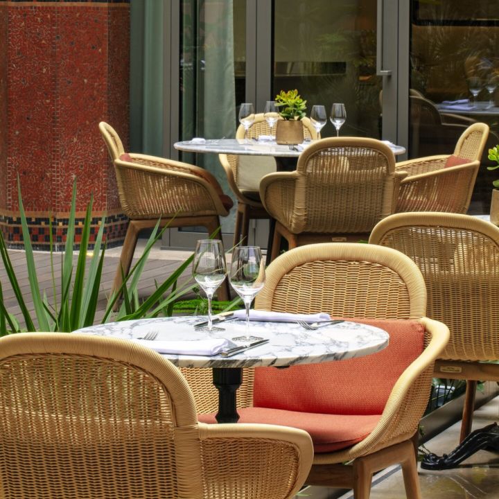 Le Patio. Prince de Galles Paris