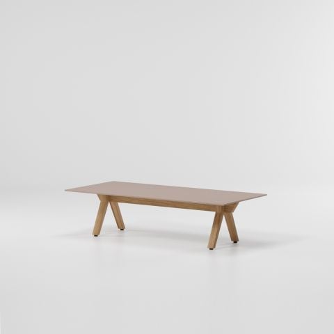 vieques_centre_table_teak_legs.jpg